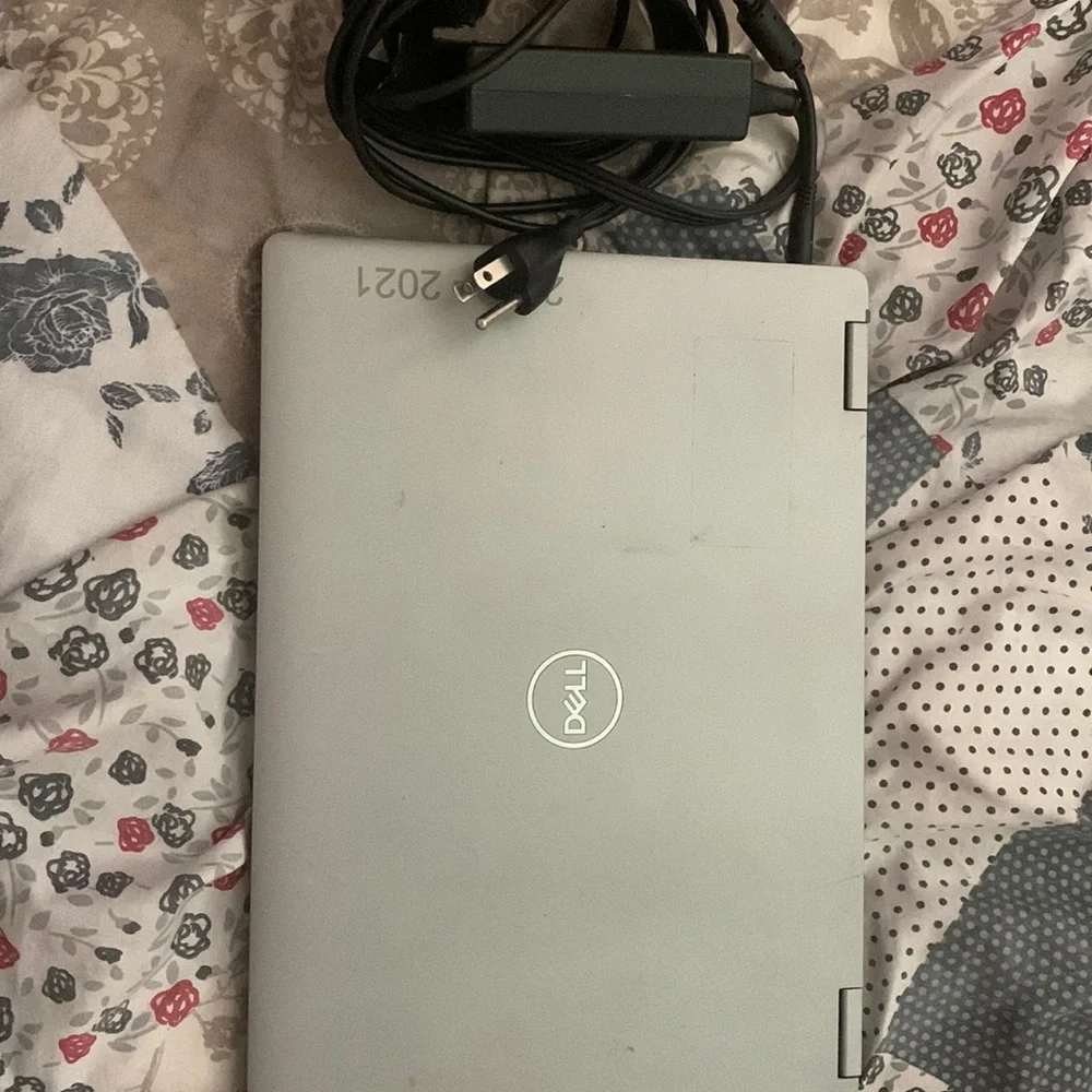 Selling this laptop , bought another one and don’t need this one No more .